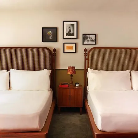 Berkshires Untold Hotel Lenox Exterior photo